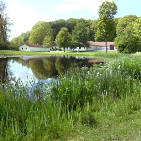 Thise Ladegaard Vandrarhem Manna