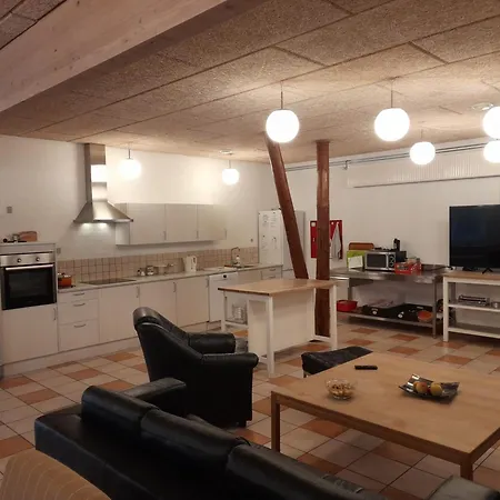 Thise Ladegaard * Manna