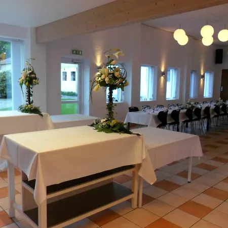 Thise Ladegaard Manna