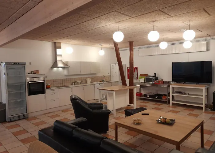 Thise Ladegaard * Manna