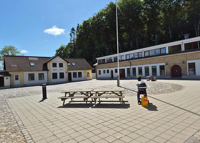 Thise Ladegaard Хостел