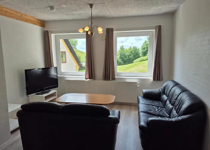 Thise Ladegaard Хостел *