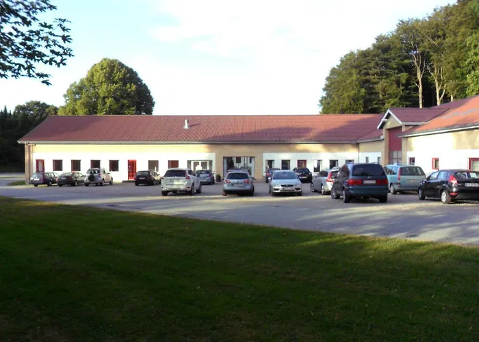 Thise Ladegaard Хостел *